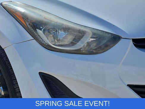 Used 2016 Hyundai Elantra SE image 8