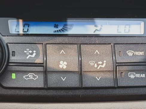 Used 2017 Toyota RAV4 Limited w/ All Weather Liner Package AWD/4WD image 17