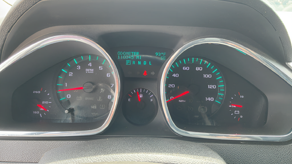 Used 2011 Chevrolet Traverse LT w/ Personal Connectivity Package FWD image 12