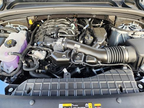 New 2025 Jeep Grand Cherokee Laredo w/ Luxury Tech Group I image 20