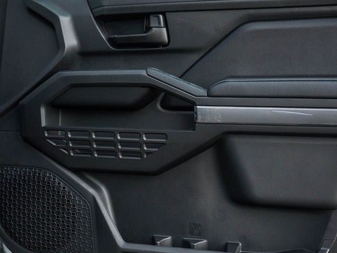 New 2026 Toyota Tacoma SR5 RWD image 8