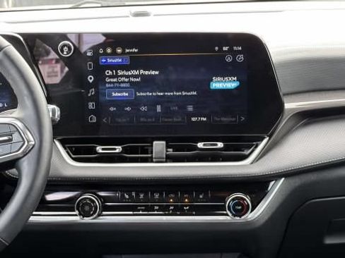 Certified 2025 Chevrolet Equinox LT w/ Safety and Technology Package AWD/4WD image 24