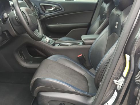 Used 2016 Chrysler 200 S w/ Comfort Group image 21