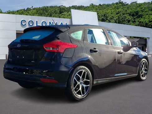 Used 2018 Ford Focus SEL w/ Cold Weather Package image 6