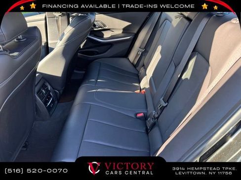 Used 2024 BMW 330i Sedan image 16