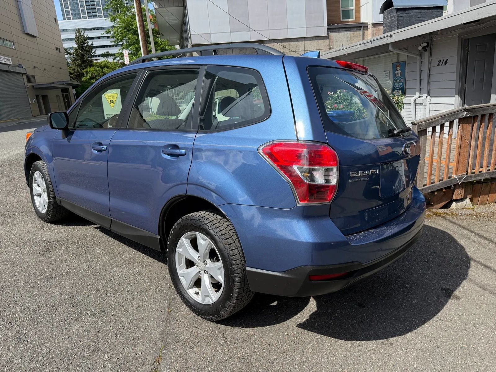 Used 2016 Subaru Forester 2.5i w/ Alloy Wheel Package AWD/4WD image 8