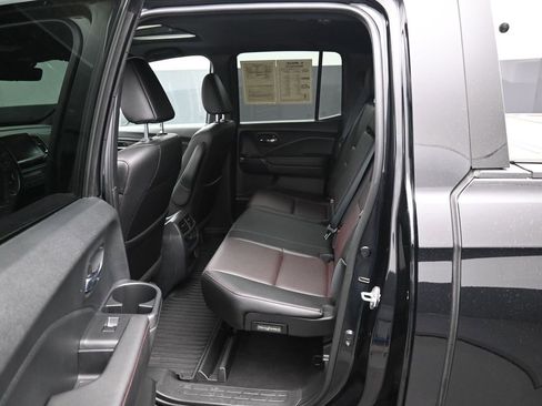 Used 2023 Honda Ridgeline Black Edition image 35
