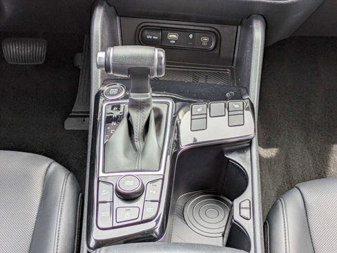 Used 2025 Kia Sportage EX FWD image 23