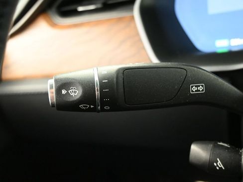 Used 2020 Tesla Model X Long Range AWD/4WD image 21