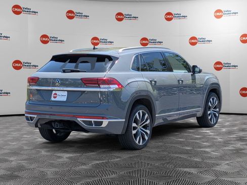 Used 2023 Volkswagen Atlas Cross Sport SEL Premium R-Line AWD/4WD image 5