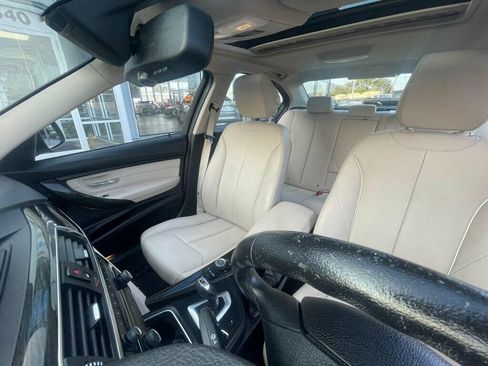 Used 2017 BMW 320i xDrive 320i xDrive image 20