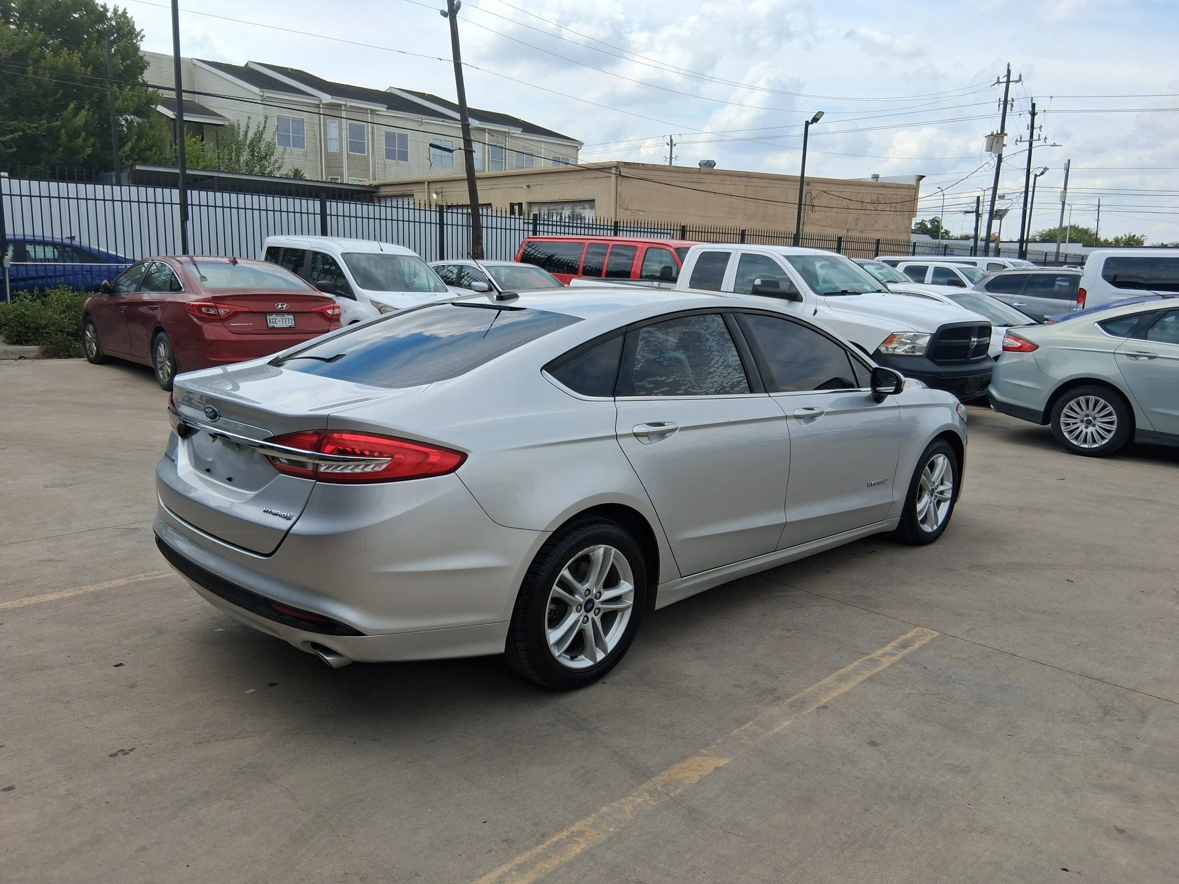 Used 2018 Ford Fusion S FWD image 9