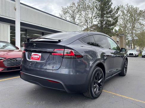 Used 2022 Tesla Model X AWD/4WD image 8