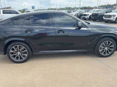 Used 2024 BMW X6 xDrive40i w/ Premium Package AWD/4WD image 2