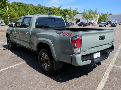 Used 2023 Toyota Tacoma TRD Sport AWD/4WD image 6