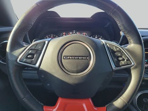 Used 2016 Chevrolet Camaro LT RWD image 21