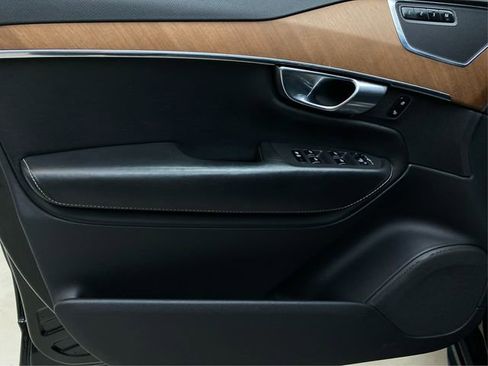 Used 2018 Volvo XC90 T6 Inscription image 25