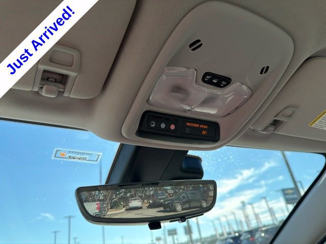 Used 2023 Chevrolet Bolt EUV Premier FWD image 44