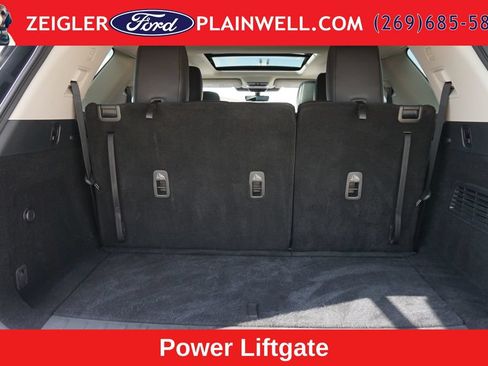 Used 2023 Nissan Pathfinder SL w/ SL Premium Package AWD/4WD image 10