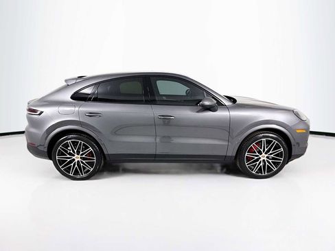 New 2026 Porsche Cayenne S image 8