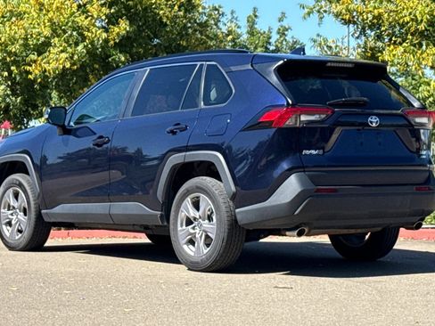 Certified 2025 Toyota RAV4 XLE AWD/4WD image 6