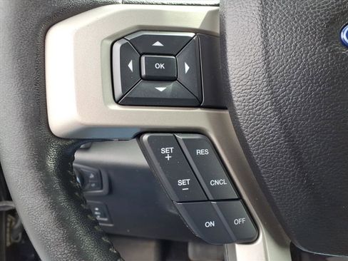 Used 2018 Ford F150 Lariat AWD/4WD image 20