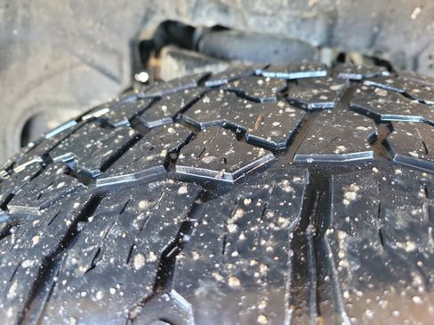 Used 2017 RAM 1500 Laramie Longhorn image 13