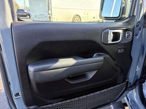 Used 2024 Jeep Wrangler Sport S w/ Convenience Group image 13