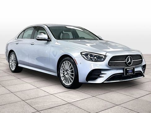 Used 2021 Mercedes-Benz E 350 4MATIC Sedan w/ Premium Package image 2