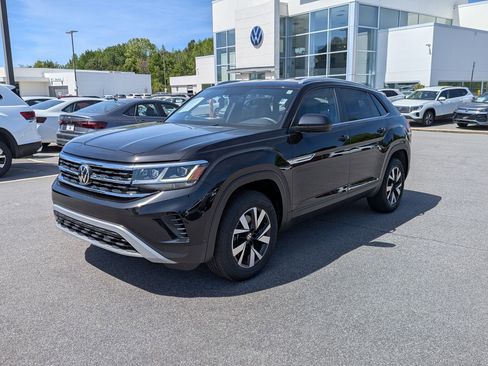 Used 2023 Volkswagen Atlas Cross Sport SE AWD/4WD image 7