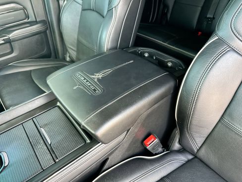 Used 2023 RAM 2500 Limited AWD/4WD image 21