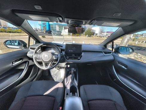 Used 2023 Toyota Corolla SE image 20