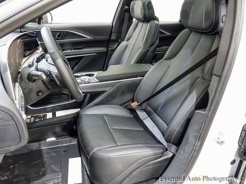 New 2025 Cadillac Lyriq Sport image 8