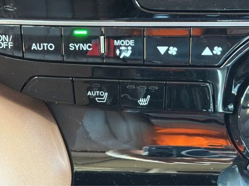 Used 2024 Acura MDX SH-AWD w/ Technology Package image 19