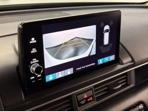 Certified 2025 Honda Pilot Touring image 26