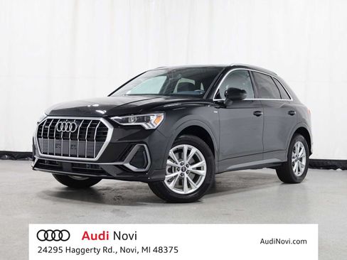 Used 2025 Audi Q3 2.0T Premium w/ Convenience Package AWD/4WD image 1