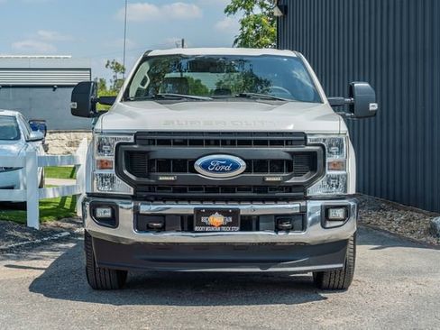 Used 2020 Ford F250 XL w/ Power Equipment Group image 9