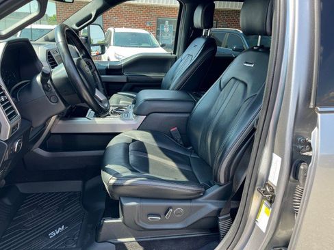 Used 2020 Ford F150 Platinum w/ Equipment Group 701A Luxury AWD/4WD image 16