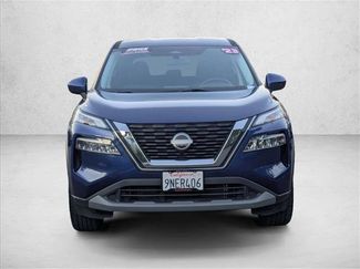 Used 2023 Nissan Rogue SV video 2
