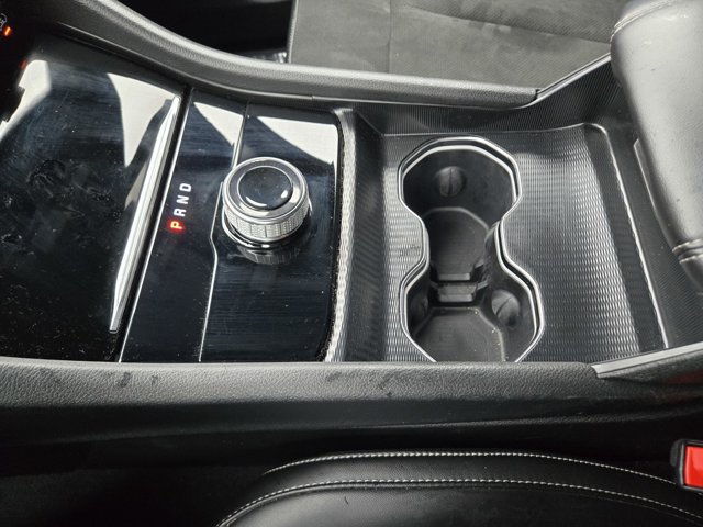 Used 2025 Jeep Grand Cherokee 4WD image 11