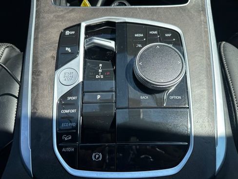 Used 2026 BMW X5 xDrive40i AWD/4WD image 37