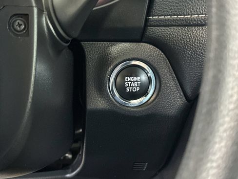 Used 2025 Toyota RAV4 XLE FWD image 20