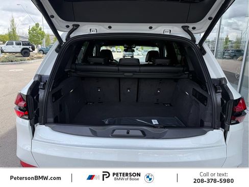 New 2026 BMW X5 xDrive40i AWD/4WD image 8