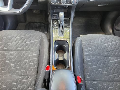 Used 2023 Nissan Kicks SV FWD image 27