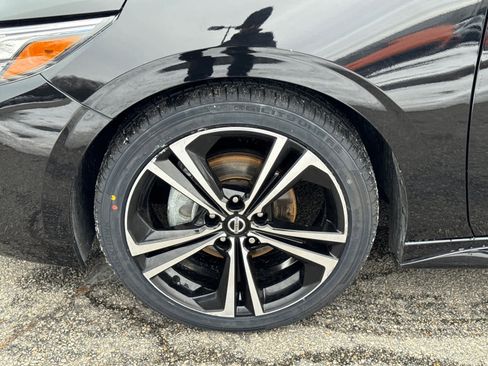 Used 2020 Nissan Sentra SR image 10