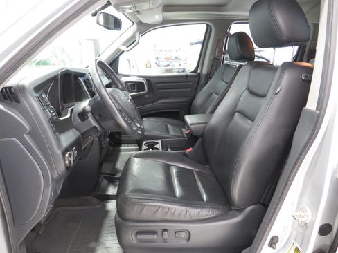 Used 2014 Honda Ridgeline SE image 14