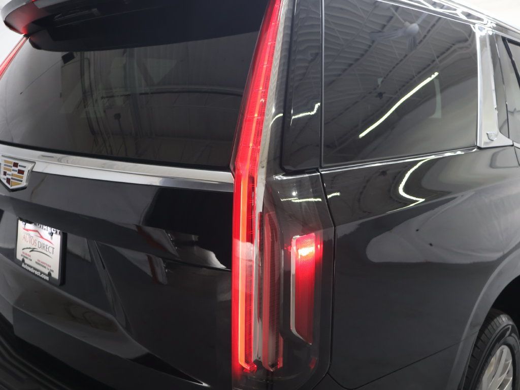 Used 2022 Cadillac Escalade Premium Luxury AWD/4WD image 34