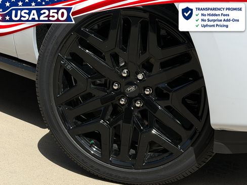 New 2026 Ford Expedition Max Platinum w/ Stealth Performance Package AWD/4WD image 10