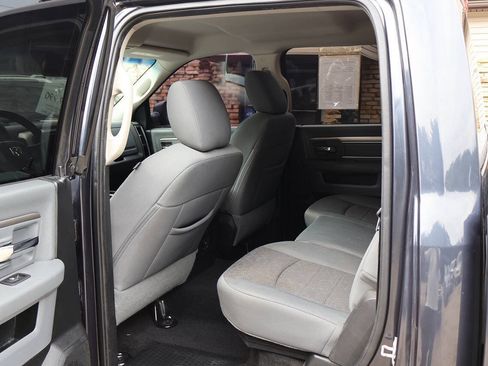 Used 2015 RAM 1500 Big Horn AWD/4WD image 19