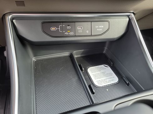 New 2026 Kia Carnival EX image 12